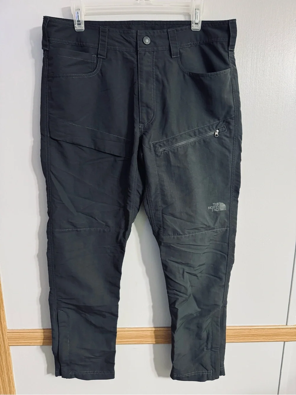 The North Face Black Men’s Cargo Utility Pants Size 34